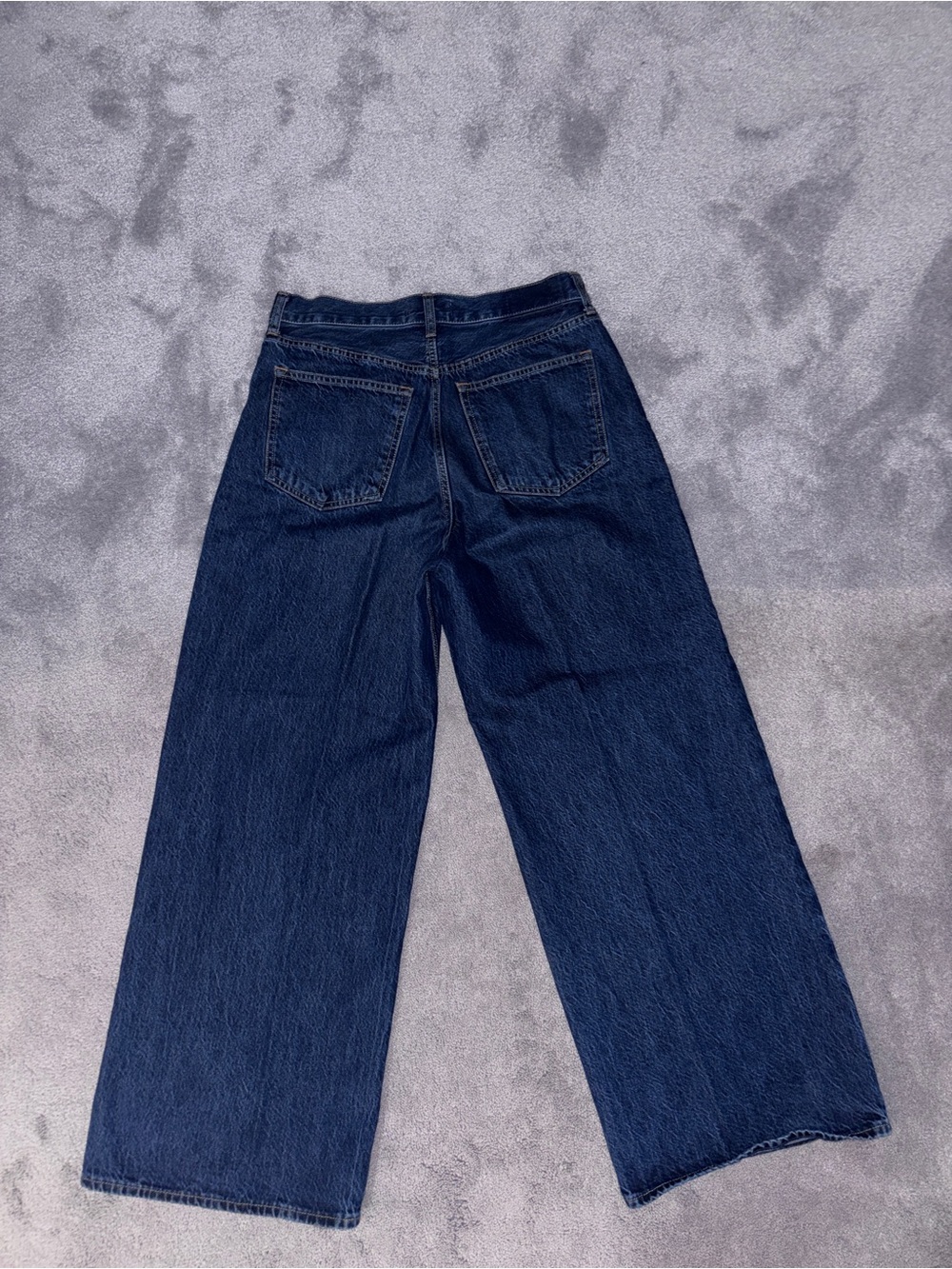 Abercrombie & Fitch Wide-Leg High Rise Dark Indigo Jeans - Picture 3 of 3